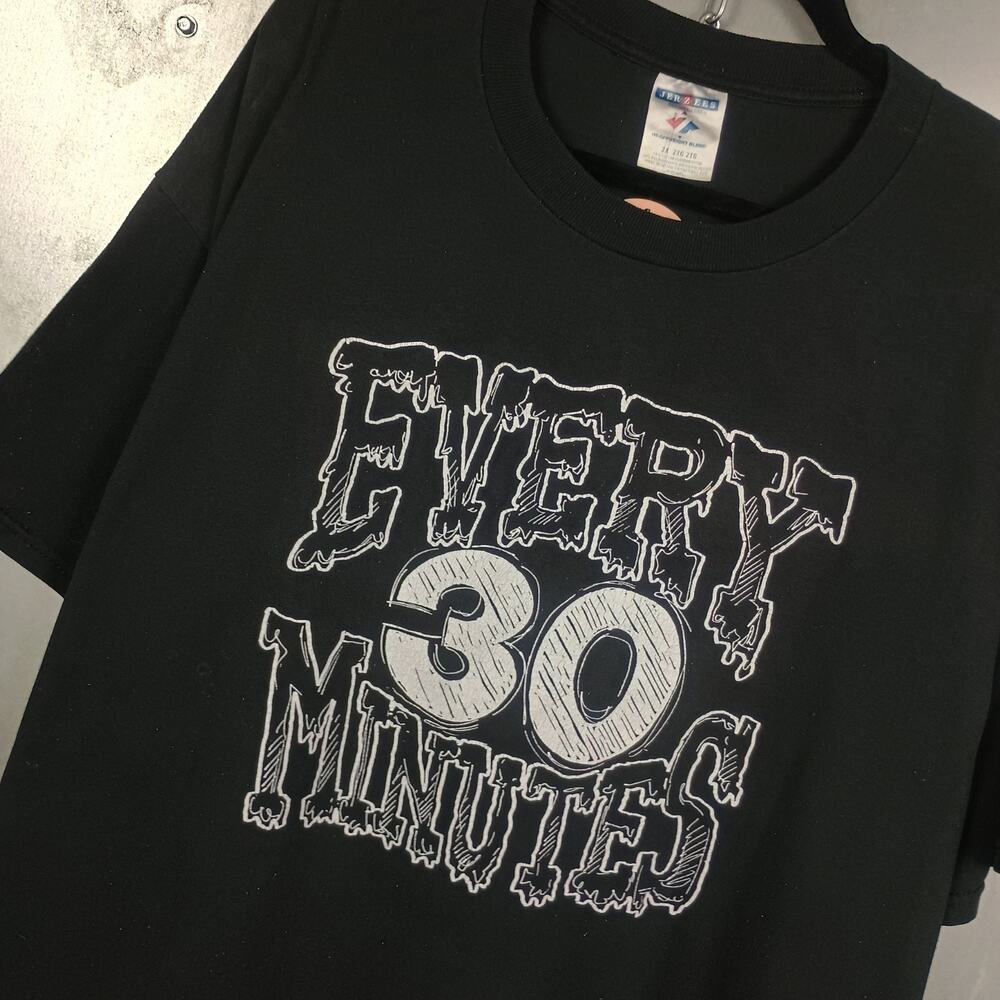 Every 30 Minutes Vintage Y2K 2000s Hardcore Grunge Band Shirt Budweiser XXL